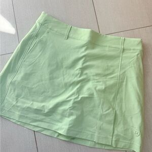 Lululemon Athletica stretch twill front pleat golf skirt